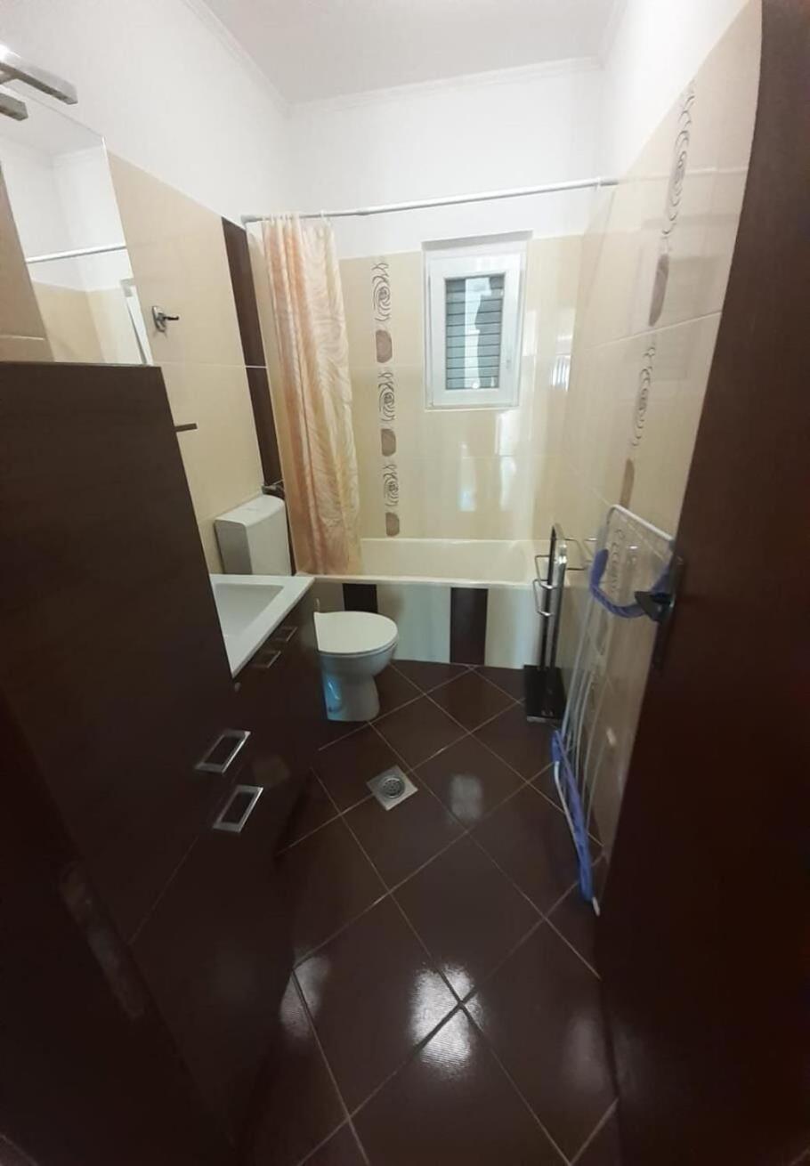 Apartment Kosta Kustici Luaran gambar